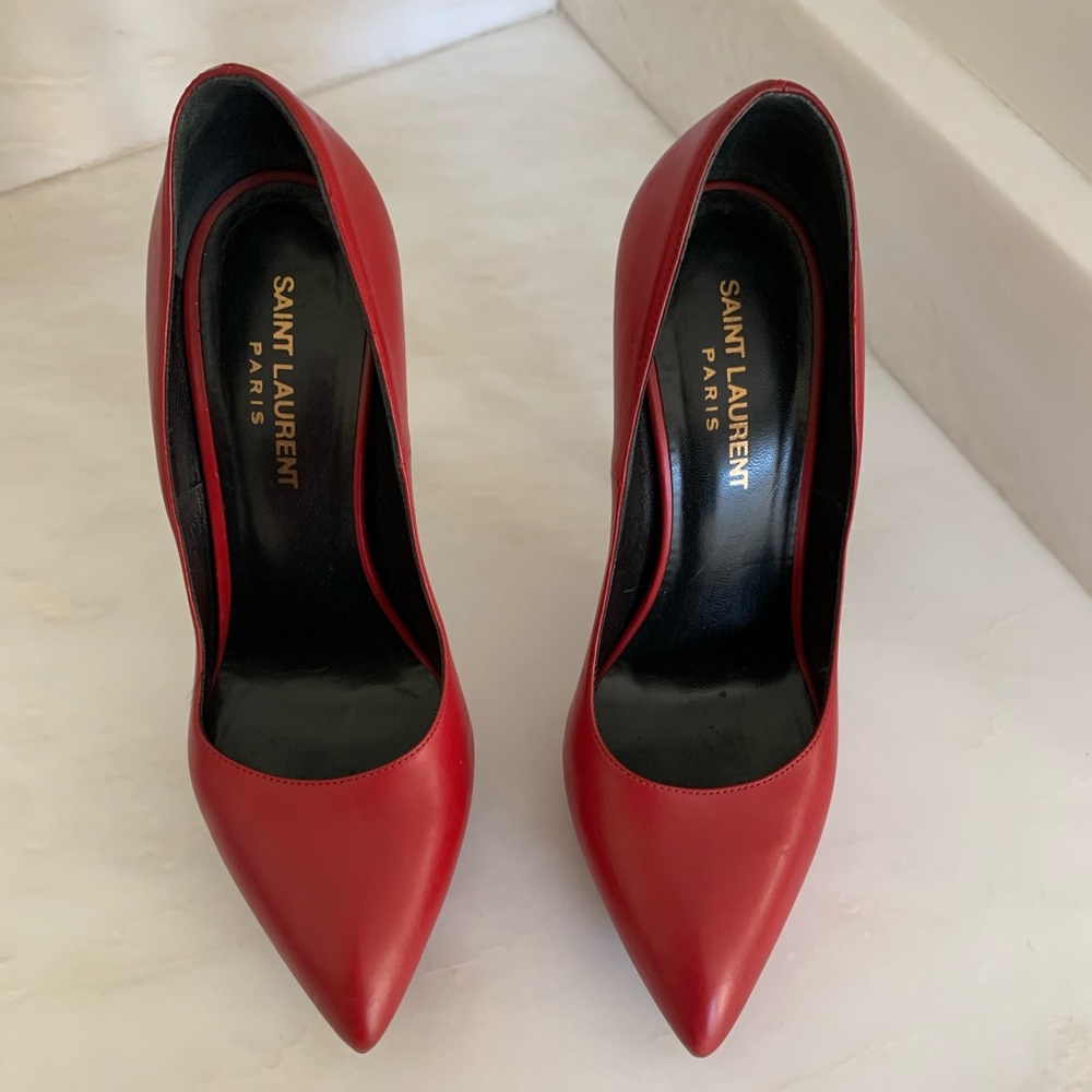 Saint Laurent Pumps